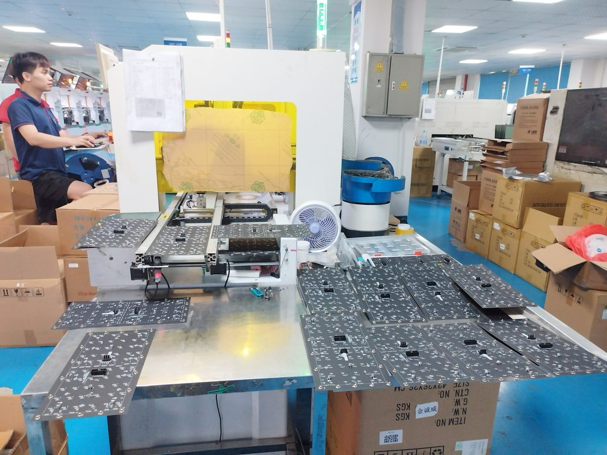Factory verification: production line and equipment checked on site in China